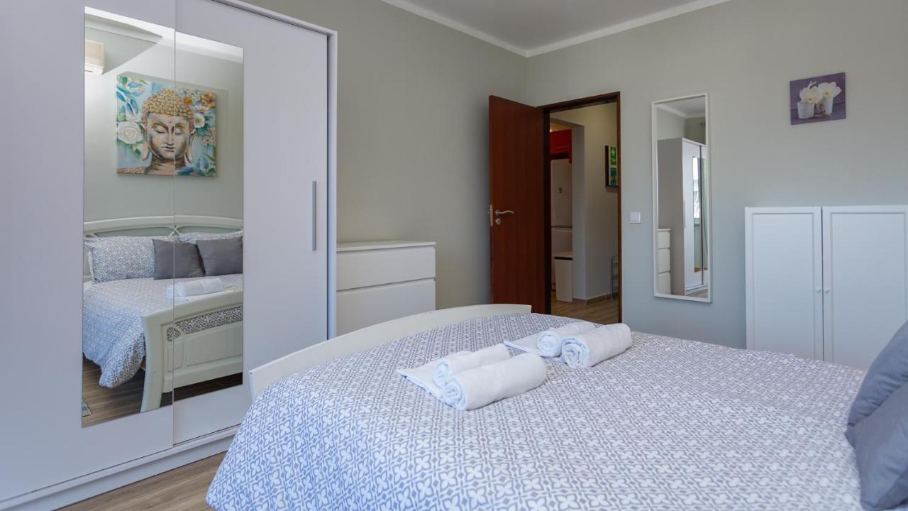 Comfort 1Bdr Apartment W/Pool By Lovelystay Portimão Eksteriør billede